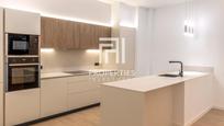 Kitchen of Flat for sale in L'Hospitalet de Llobregat  with Air Conditioner, Heating and Terrace