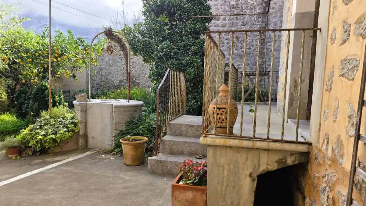 Semi-detached house with garden for sale in Sóller, imagen 14