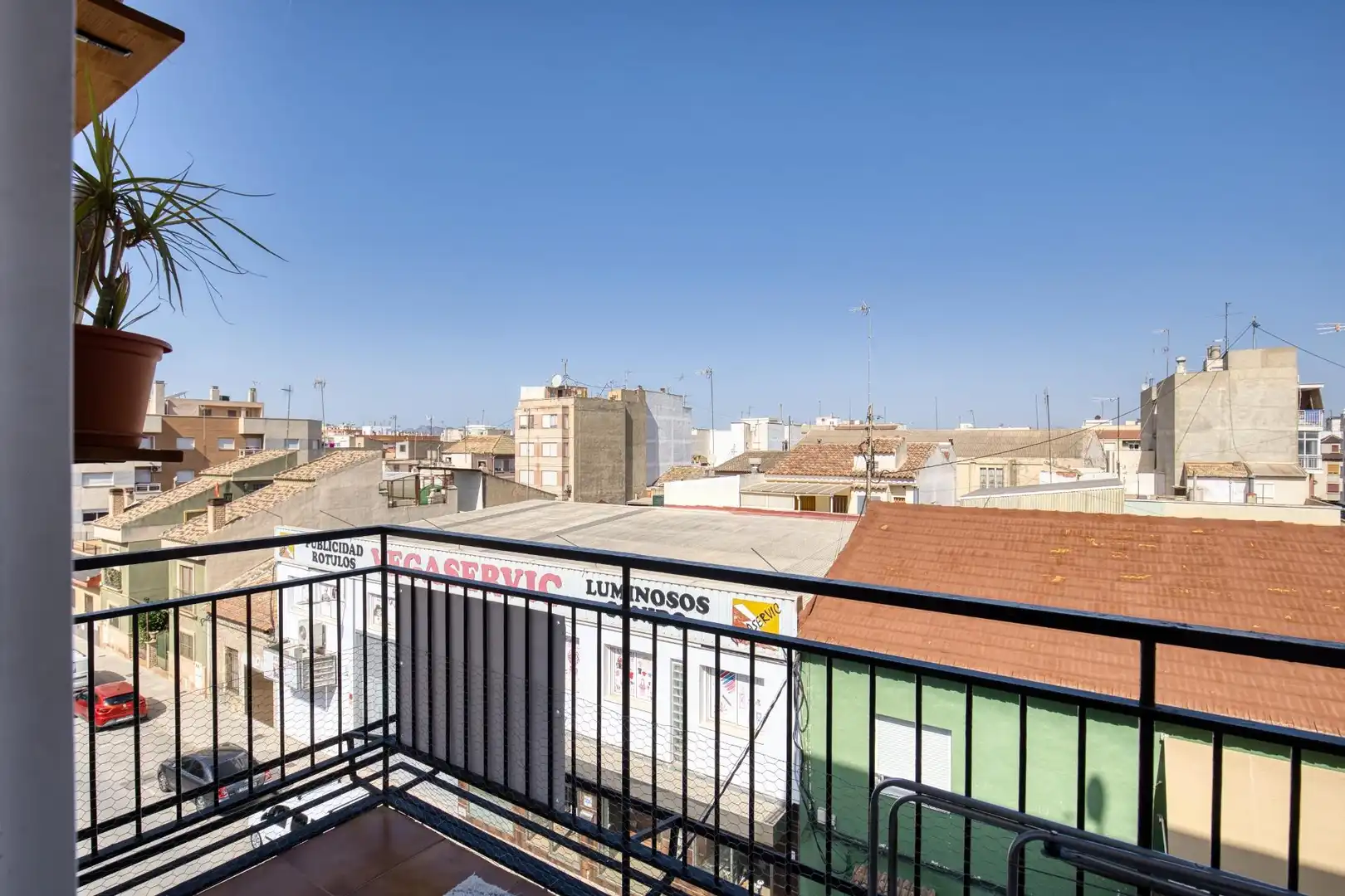 Vista exterior de Piso en venta en Almoradí con Aire acondicionado, Amueblado y Balcón