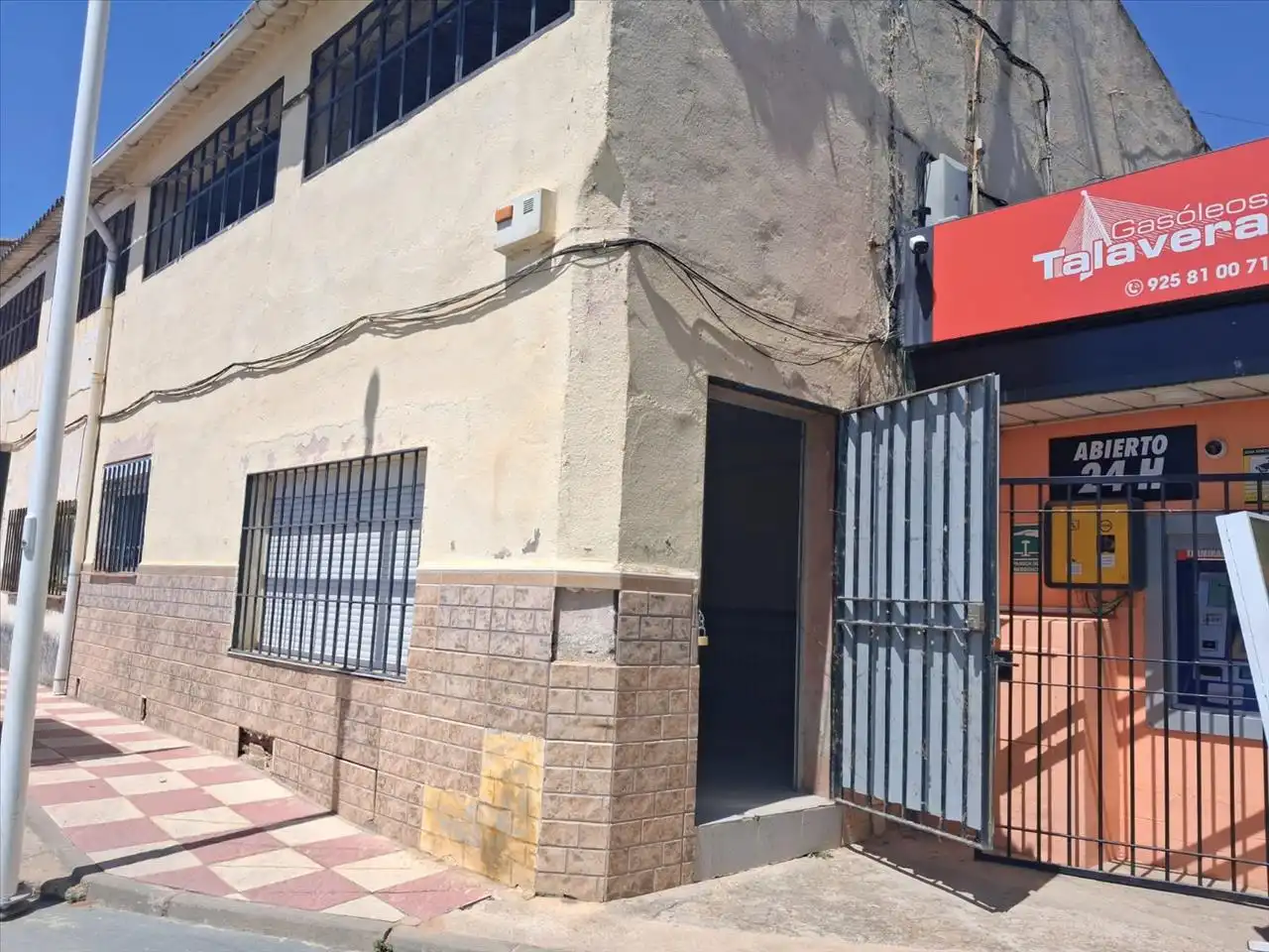 Exterior view of Houses for sale in Malpica de Tajo
