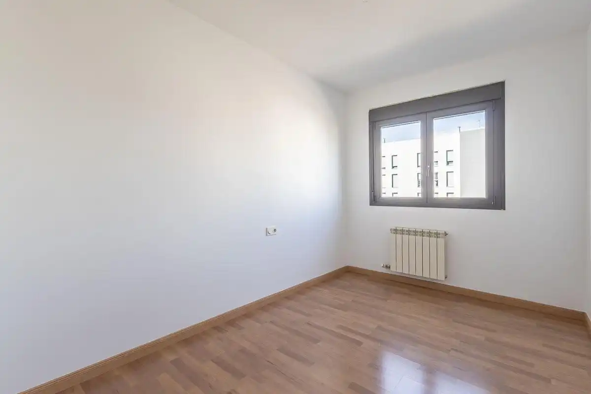 Habitación de Piso de alquiler en Granada con Calefacción, Terraza y Trastero