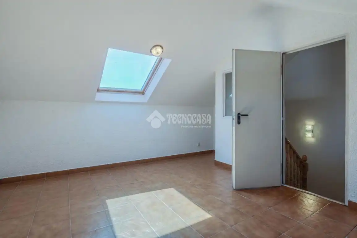 Casa aparellada en venda a Las Castañeras - Bulevar, imagen 10