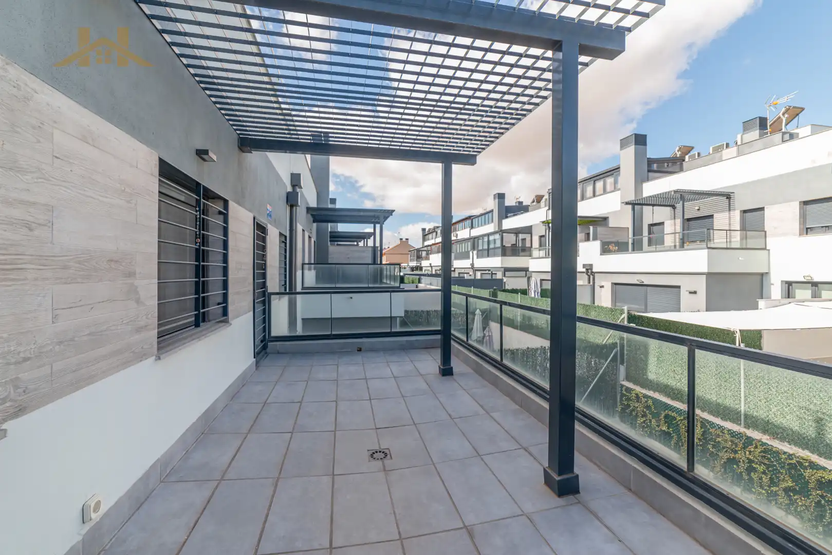 Terraza de Casa adosada en venta en Valdemoro con Aire acondicionado, Calefacción y Jardín privado