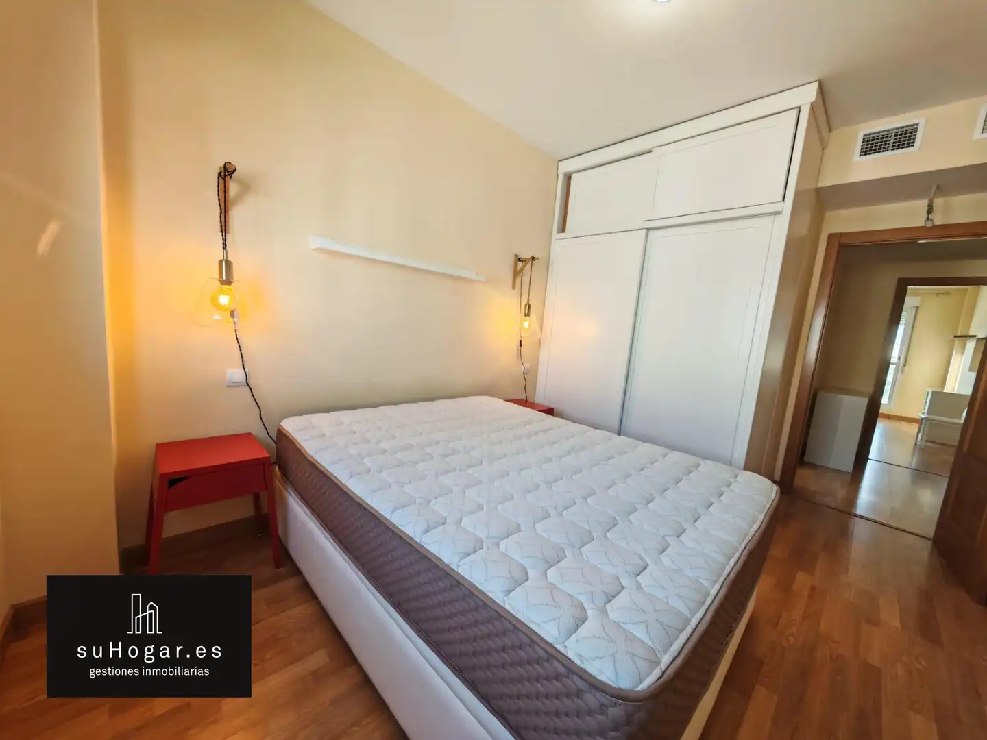 Schlafzimmer von Wohnung zur Miete in Badajoz mit Klimaanlage, Terrasse und Abstellraum