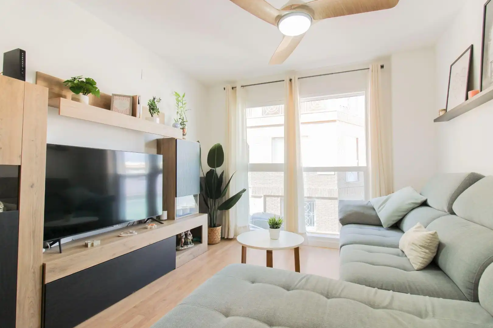 Wohnzimmer von Wohnung zum Verkauf in Benaguasil mit Klimaanlage und Alarm
