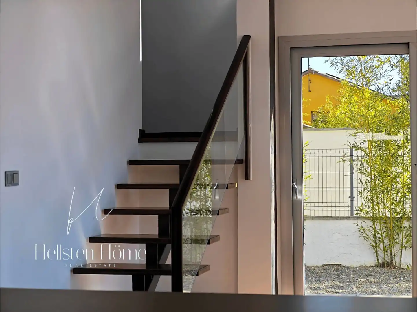 Terrassa de Casa o xalet en venda en Corbera de Llobregat amb Jardí privat, Terrassa i Traster
