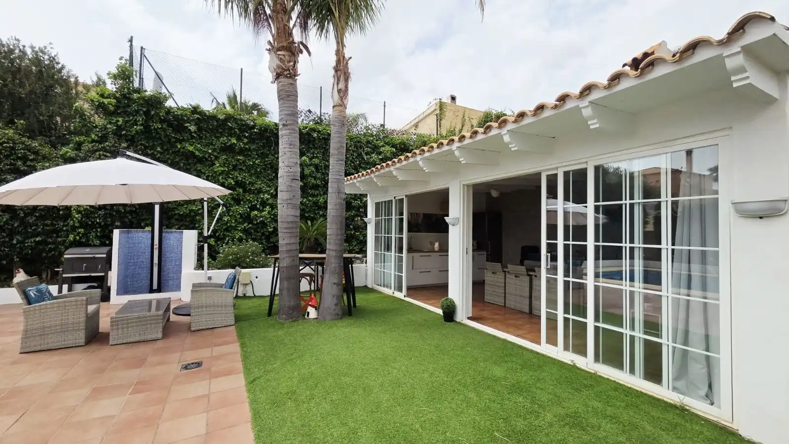 Terrasse von Haus oder Chalet zum Verkauf in La Nucia mit Klimaanlage, Heizung und Privatgarten