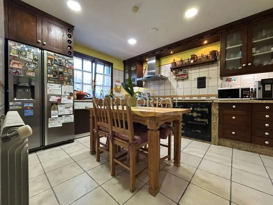 Cocina de Casa o chalet en venta en Llanes con Calefacción, Jardín privado y Terraza
