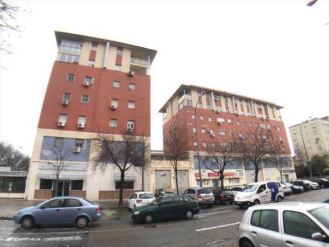 Piso en Venta en Av Ildefonso Marañon Lavin en Parque Alcosa