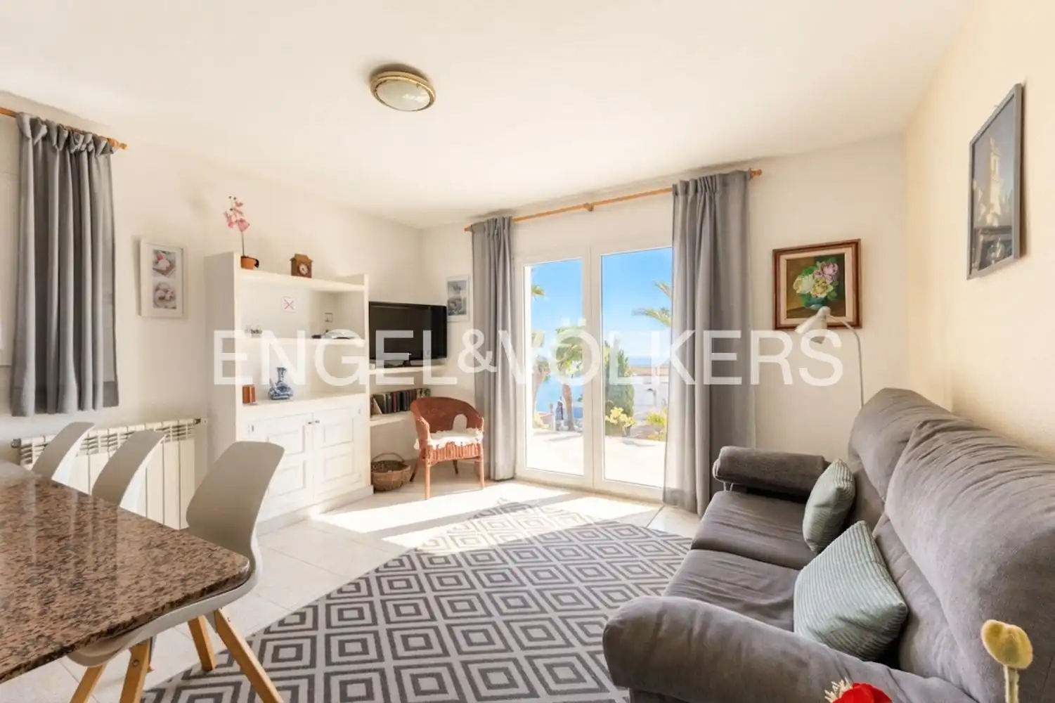 Sala de estar de Casa o chalet en venta en Alcalà de Xivert con Calefacción, Jardín privado y Terraza