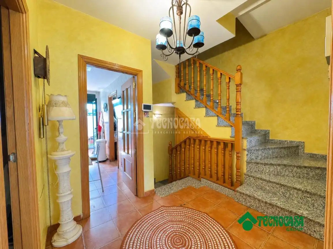 Casa adosada en venta en Torrijos con Aire acondicionado, Calefacción y Jardín privado