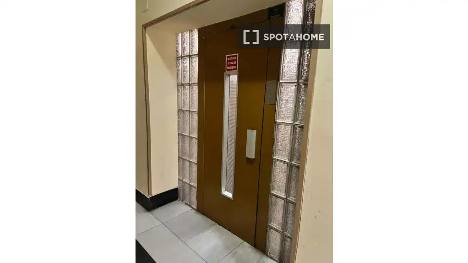 Wohnung zur Miete in Madrid mit Klimaanlage, Heizung und Möbliert