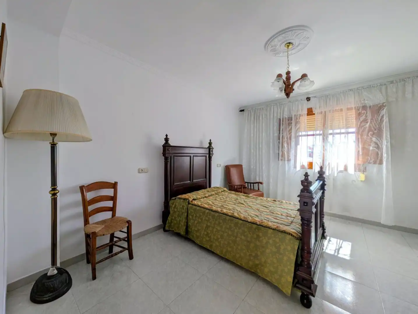 Dormitori de Casa o xalet en venda en Villanueva de Tapia amb Aire condicionat, Terrassa i Traster