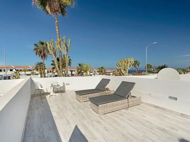 Apartament amb piscina en venda a Costa Adeje
