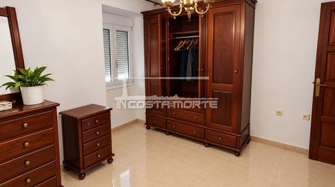 Foto 3 de Casa adosada en venta en Corcubión, A Coruña