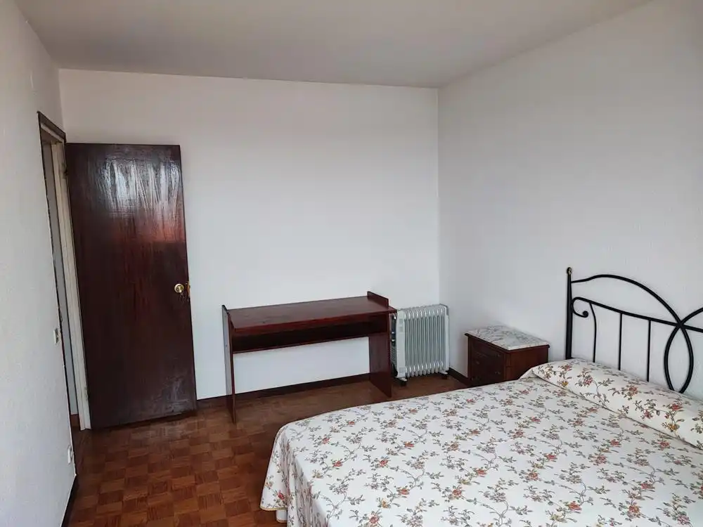 Habitación de Piso en venta en Santander con Calefacción, Parquet y Terraza