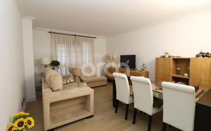 Living room of Flat for sale in Santurtzi   with Heating, Parquet flooring and Storage room