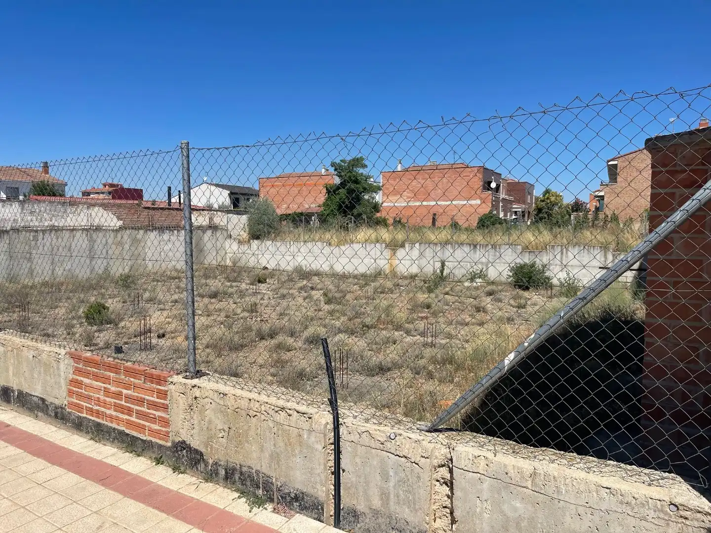 Wohnbaugrundstück zum Verkauf in Calle Agustina de Aragón