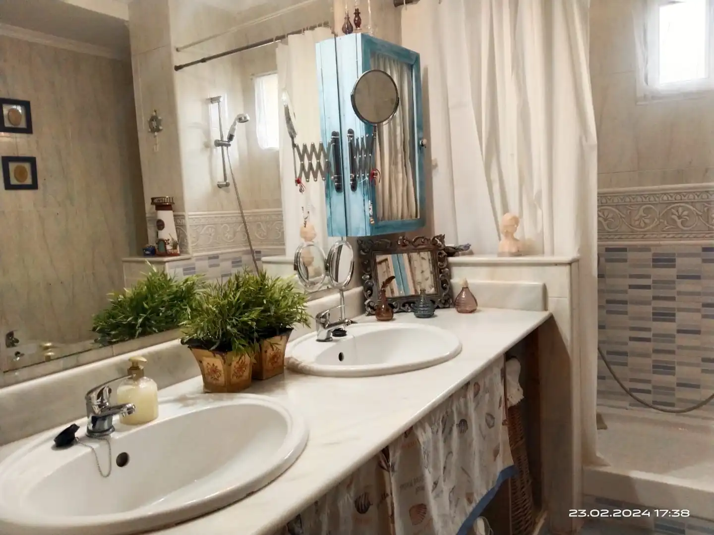 Bathroom of Houses for sale in Málaga  with Furnished