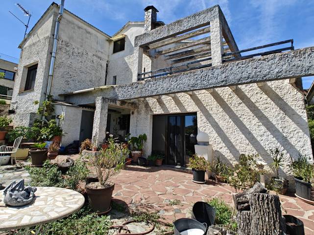 Casa-chalet en Venta en Santa Coloma de Cervelló