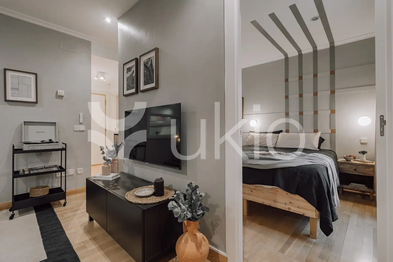 Bedroom of Apartments for rent in Madrid  with Heating, Furnished and Washing machine