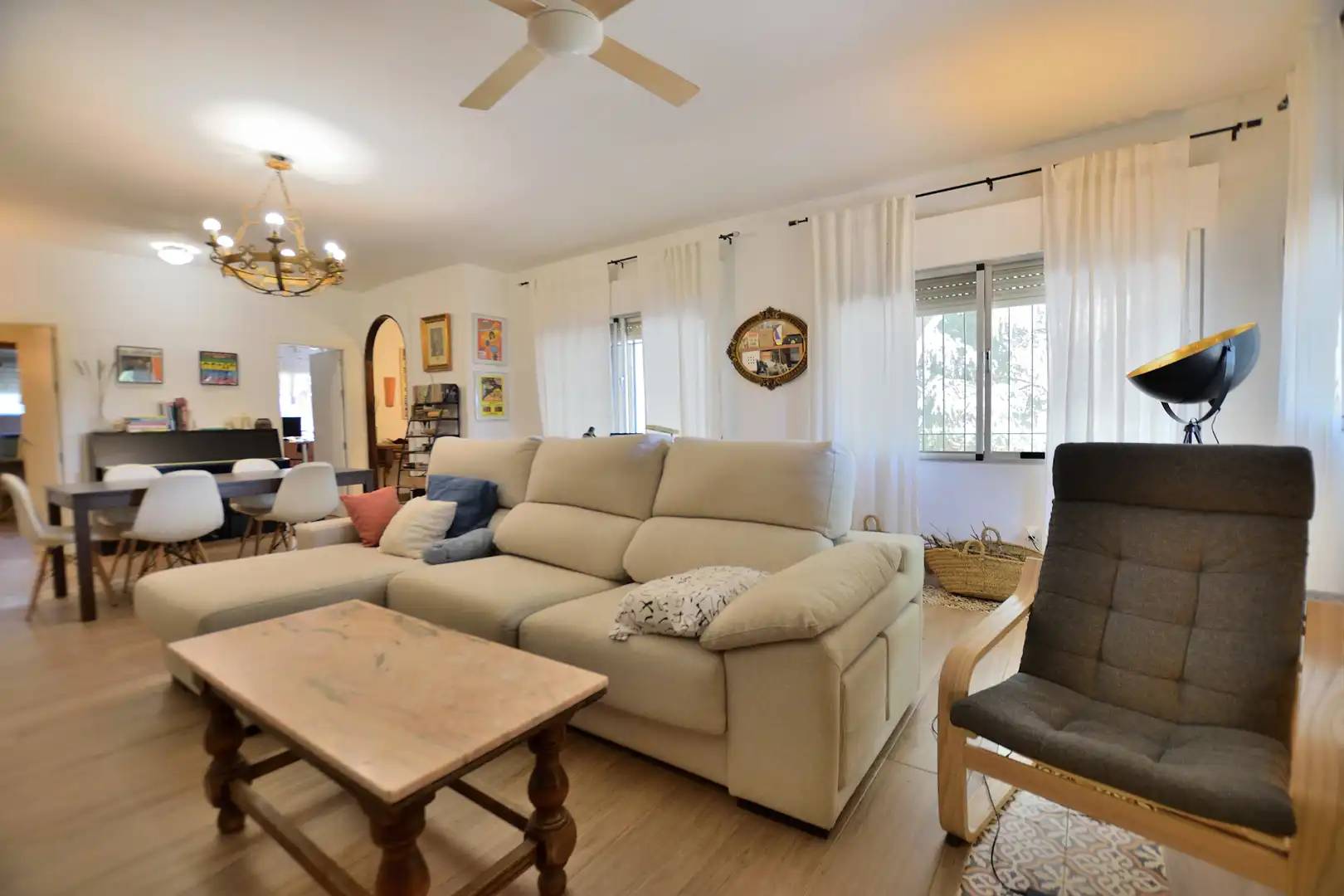 Sala de estar de Finca rústica en venta en Ronda con Jardín privado, Trastero y Piscina