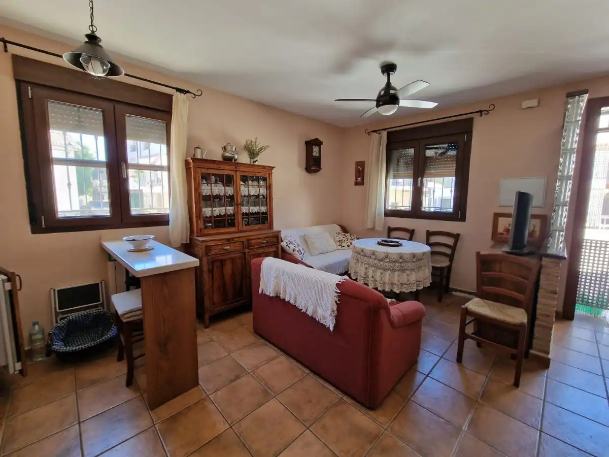 Sala de estar de Casa o chalet en venta en Barrado con Aire acondicionado, Calefacción y Amueblado