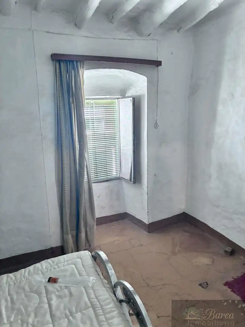 Houses for sale in Rute