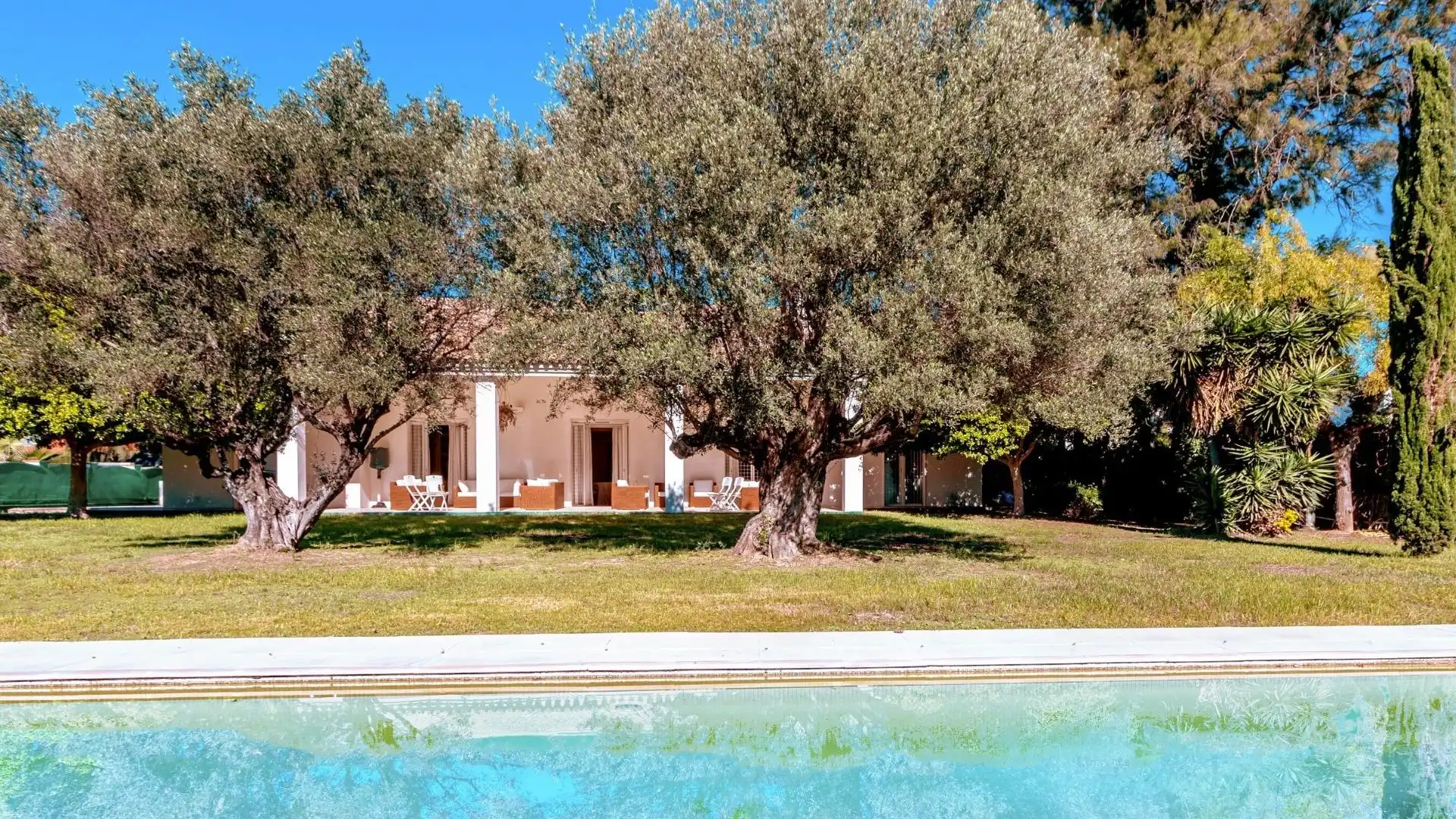 Jardí de Casa o xalet en venda en Rocafort amb Aire condicionat, Calefacció i Piscina