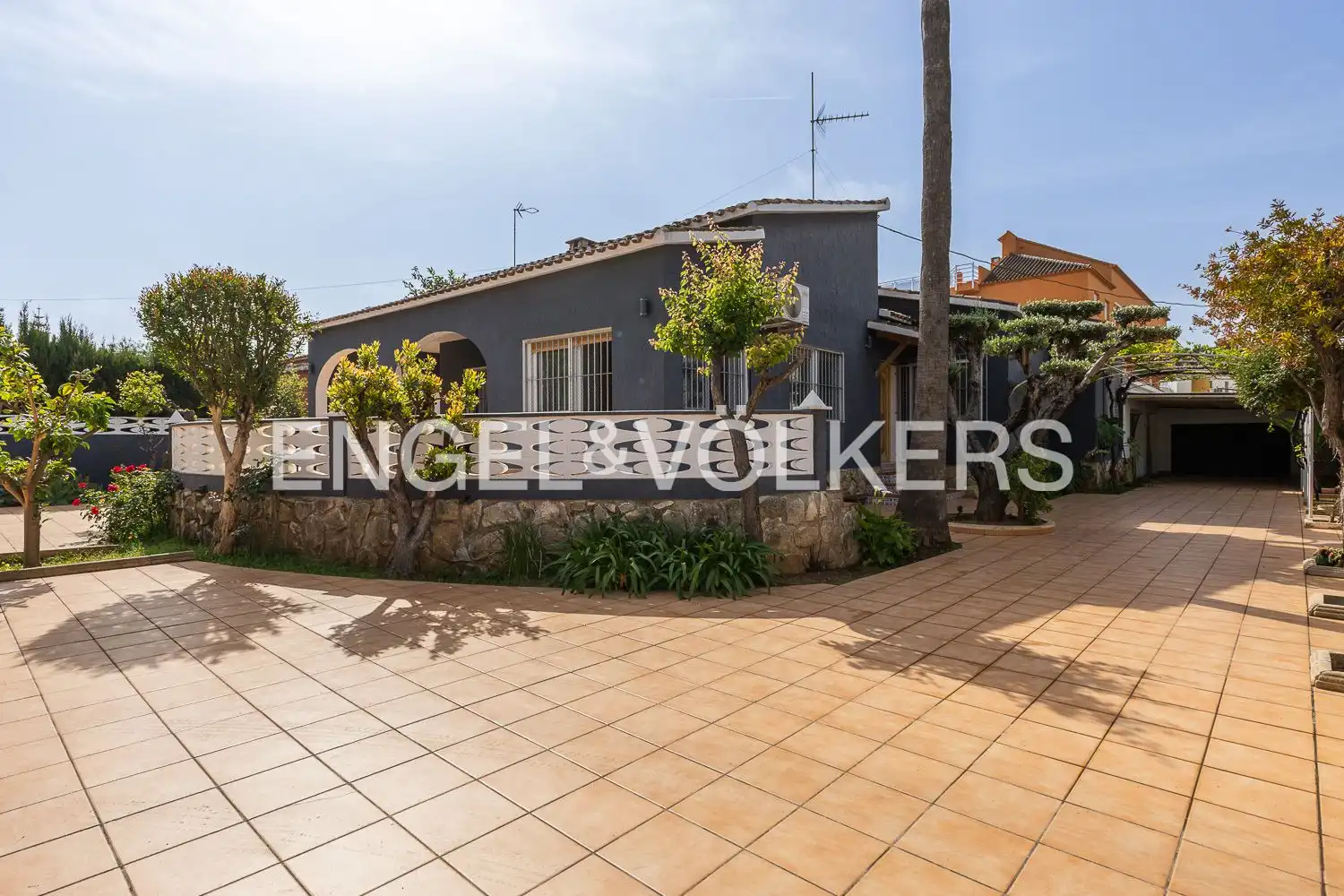 Vista exterior de Casa o chalet en venta en Dénia con Aire acondicionado, Calefacción y Jardín privado