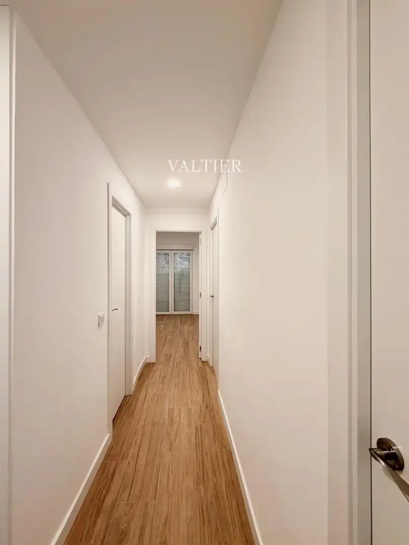 Flat for rent in Madrid  with Terrace