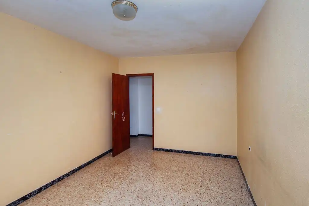 Habitación de Piso en venta en Gandia