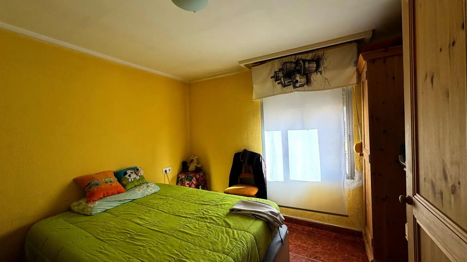 Bedroom of Flat for sale in Elda  with Air Conditioner, Heating and Balcony