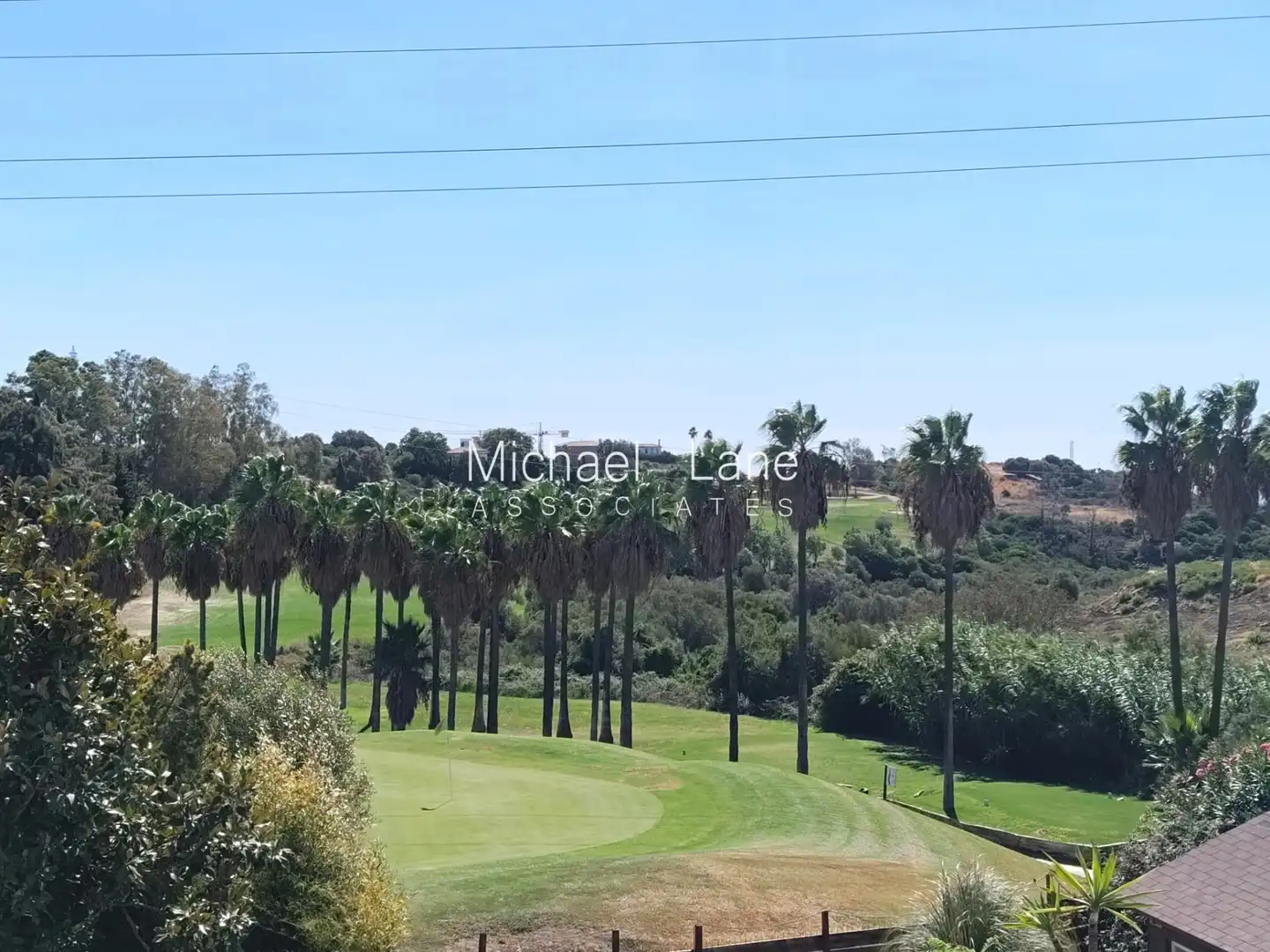 Casa o xalet en venda en Estepona amb Jardí privat, Terrassa i Piscina
