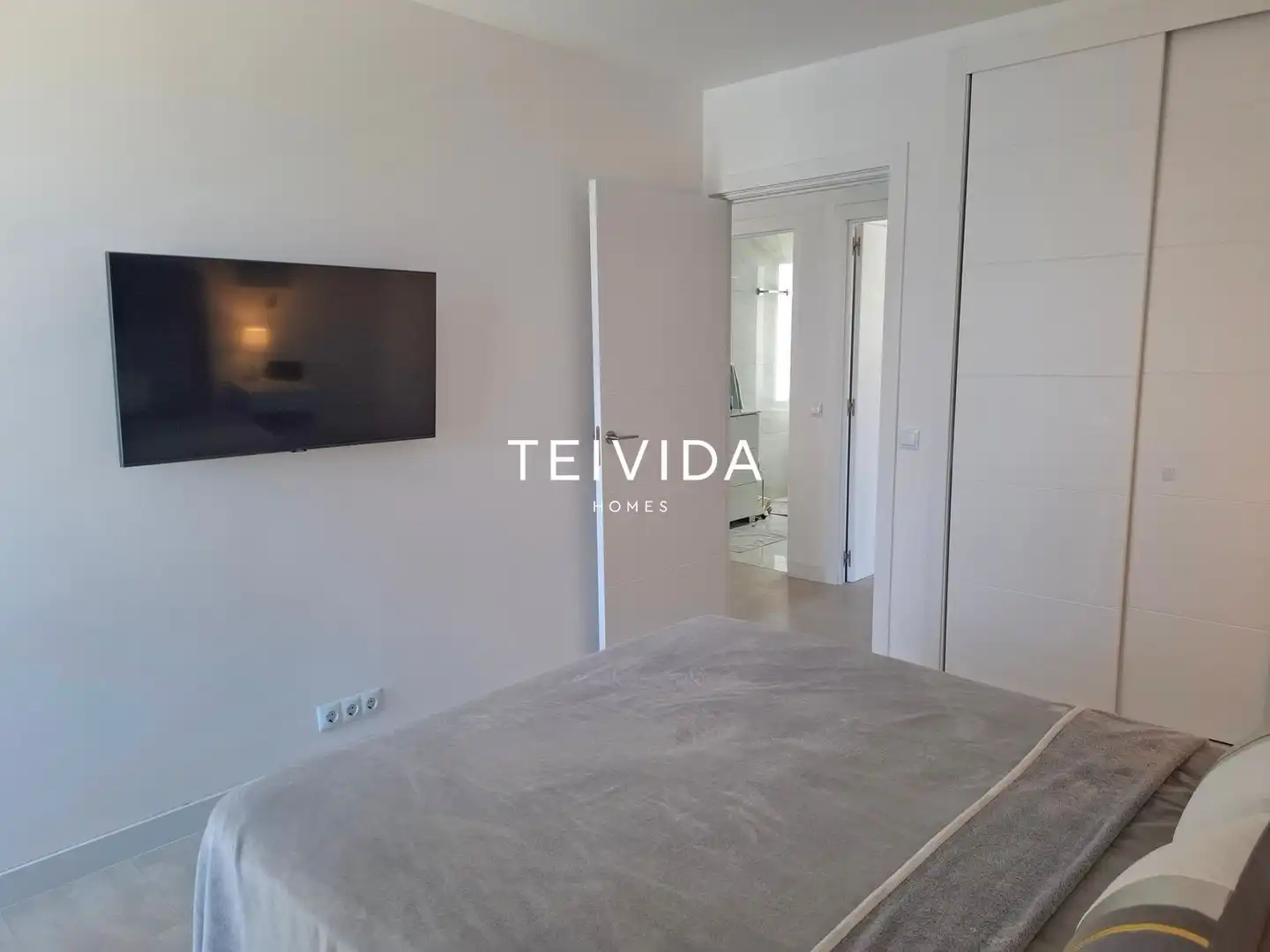 Flat with pool for sale in Avenida Rafael Puig Lluvina, imagen 12