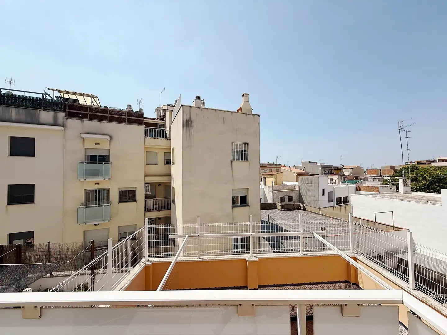 Terrassa de Casa adosada en venda en Sant Pere de Ribes amb Aire condicionat, Calefacció i Jardí privat