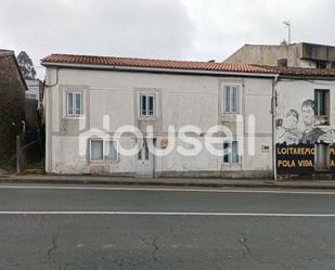 Vista exterior de Casa o xalet en venda en Teo amb Terrassa