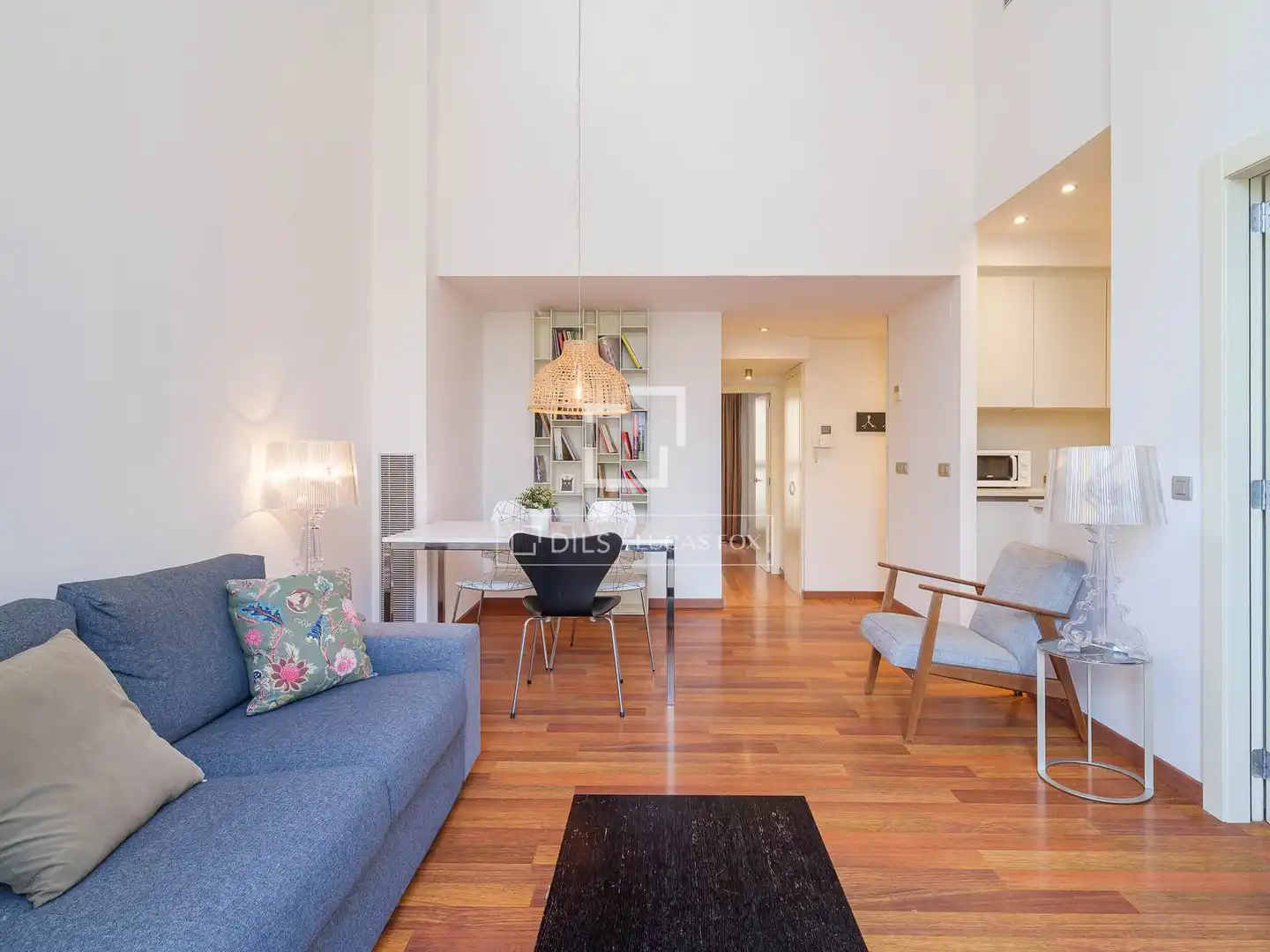 Wohnzimmer von Wohnung zum Verkauf in Barcelona mit Klimaanlage, Heizung und Parkett