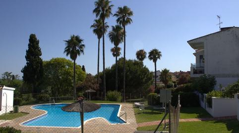 Foto 2 de Pis en venda a Estepona - Estepona,centro,avenida Juan Carlos I, Parque Central, Estepona