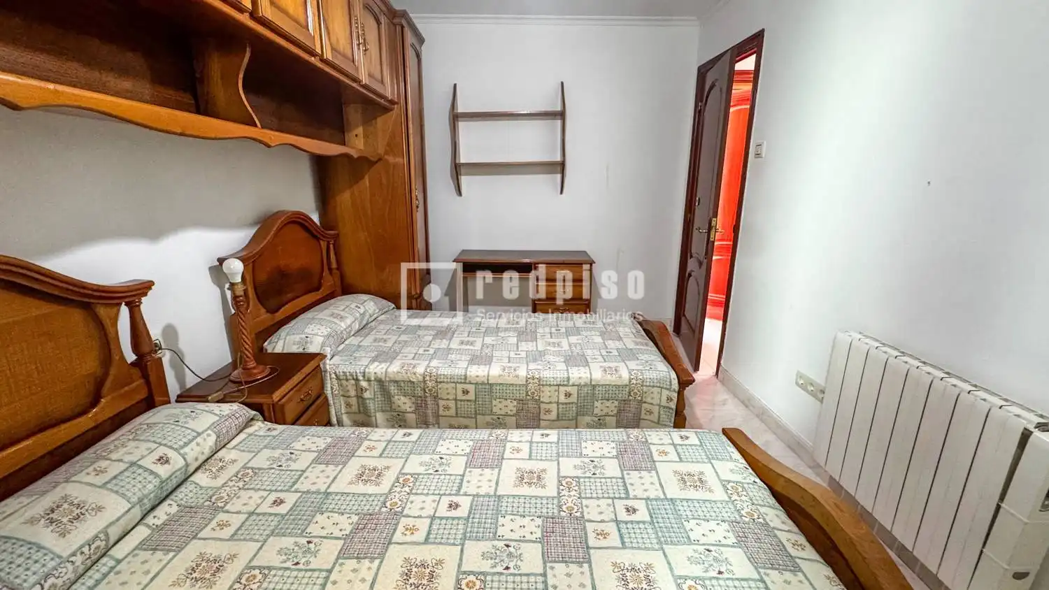 Habitación de Piso en venta en Ferrol con Amueblado