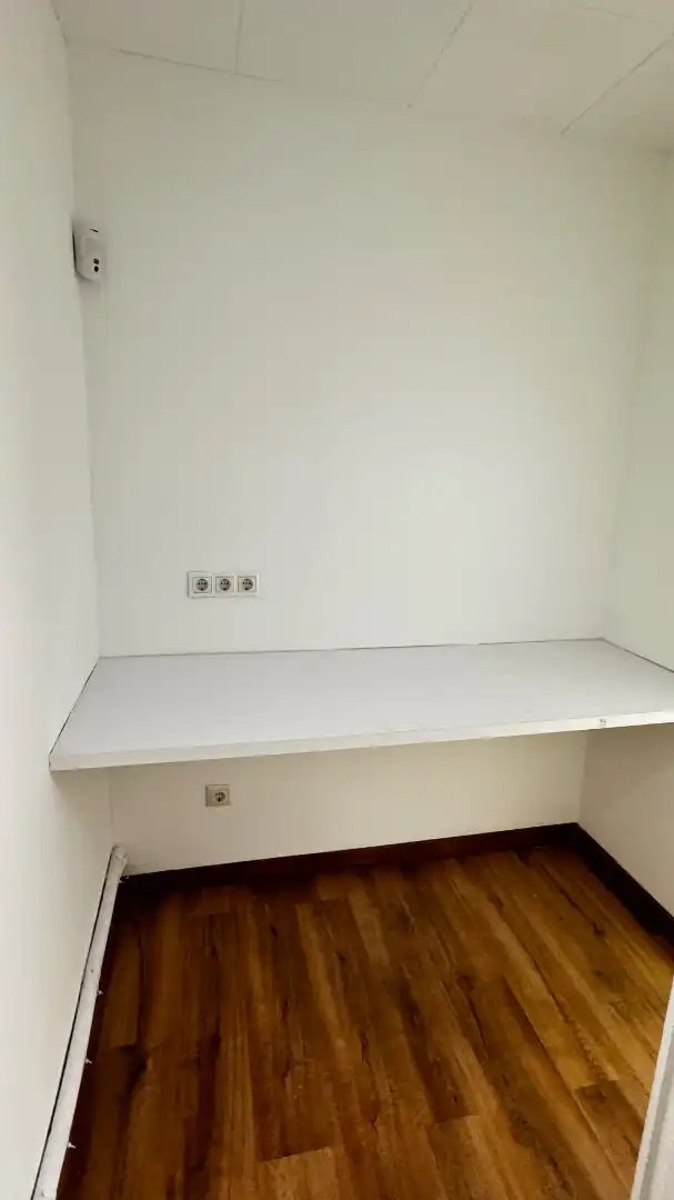 Bedroom of Commercial properties for rent in Barcelona