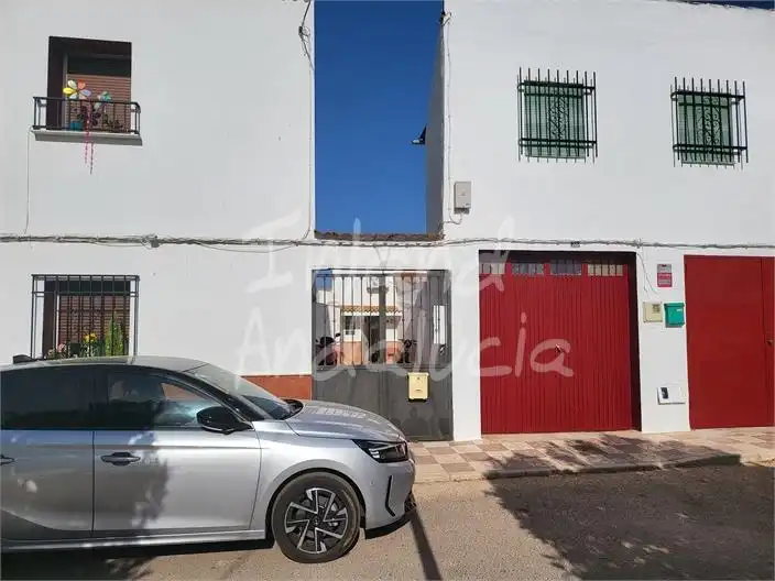 Vista exterior de Casa adosada en venta en Mollina con Aire acondicionado y Terraza