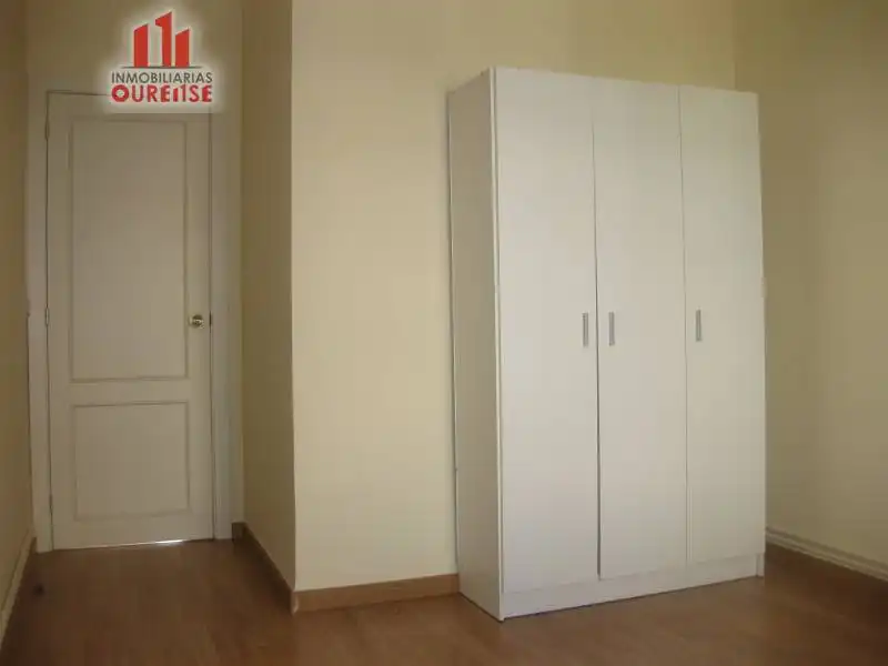 Dormitori de Edifici en venda en Barbadás