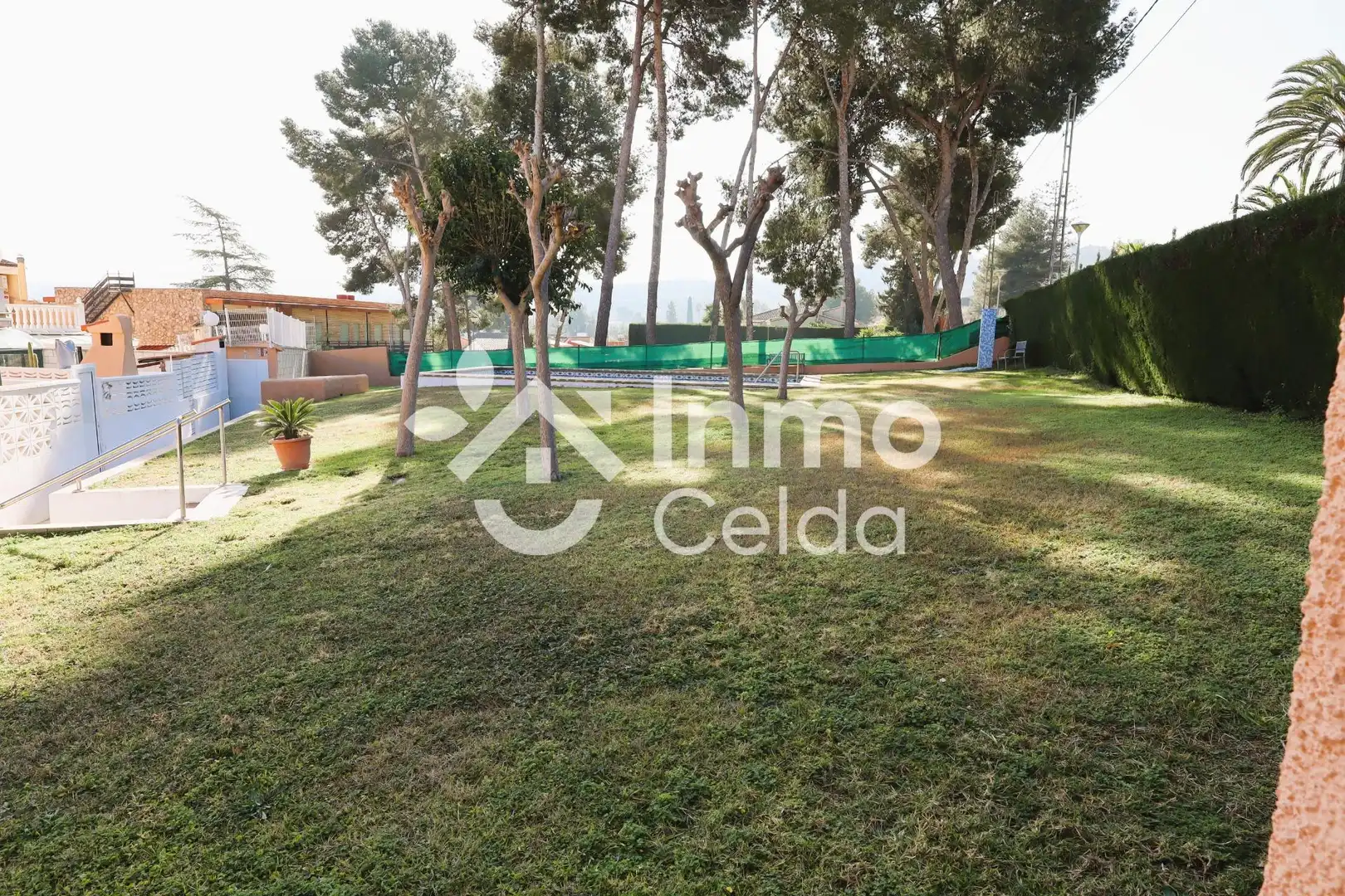Casa adosada en venta en Chiva con Aire acondicionado, Calefacción y Jardín privado