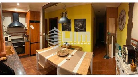 Ref   25027PISO REFORMADO EN VENTA EN SAGUNTO, DE 90 m, EN 5ª PLANTA, CON ASCENSOR, 3 HABITACIONES, 1 BAÑO, ORIENTACION SUR, ZONA