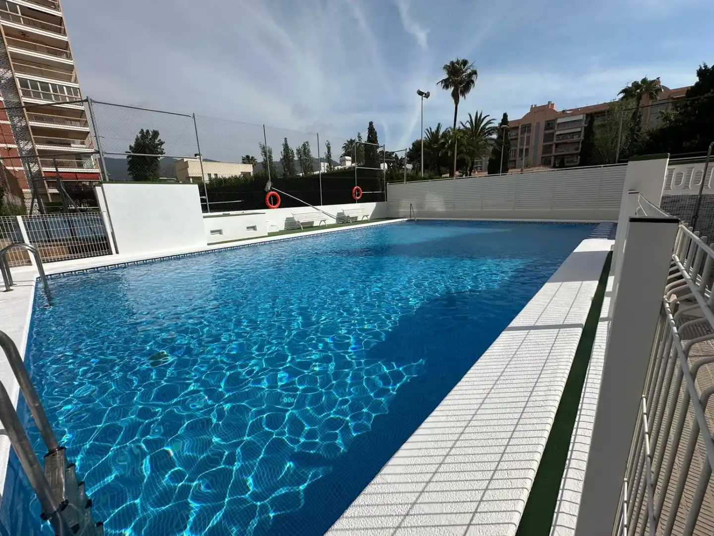 Piscina de Apartament en venda en Benicasim / Benicàssim amb Terrassa