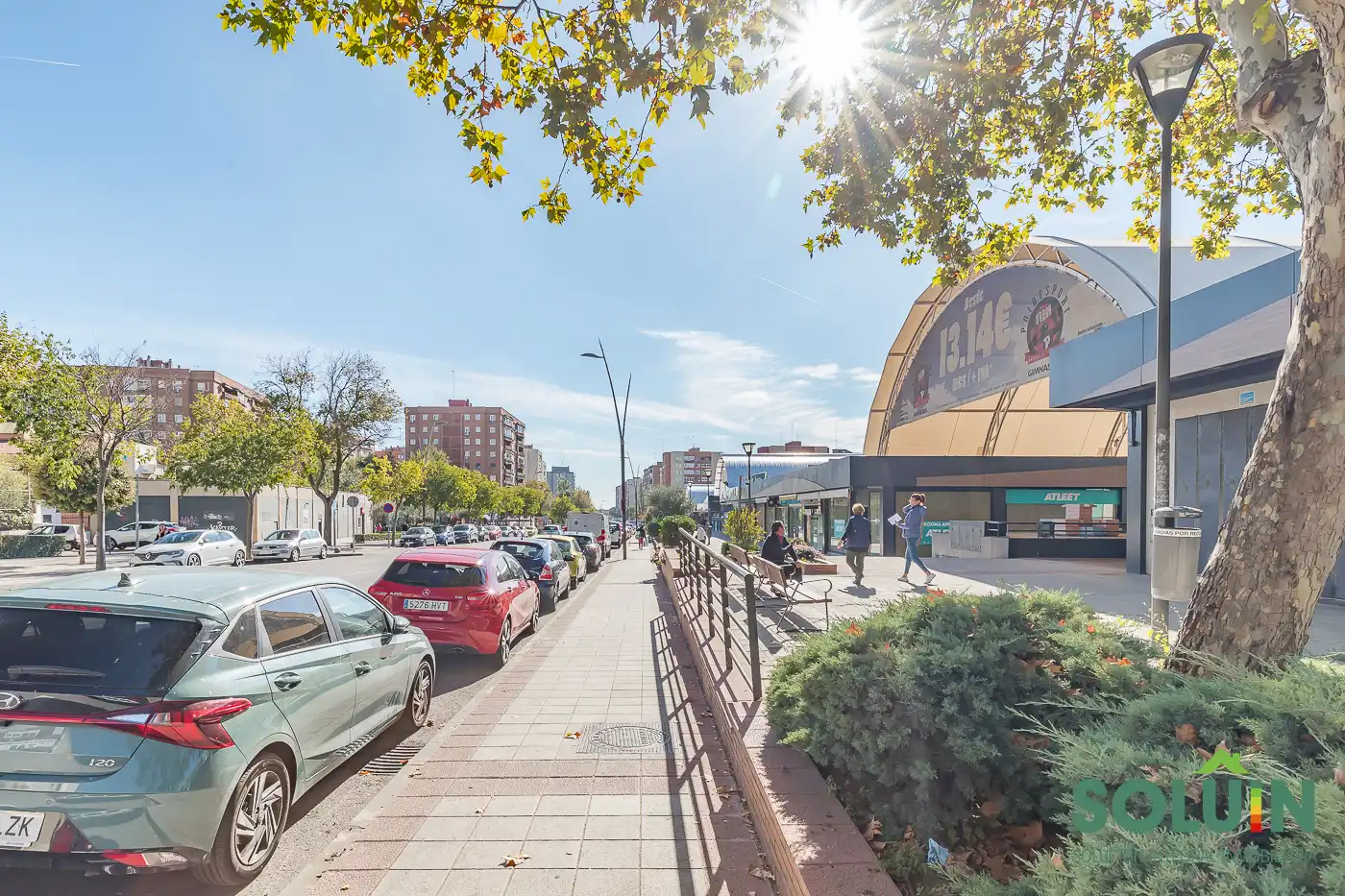 Vista exterior de Local de lloguer en Fuenlabrada amb Aire condicionat, Calefacció i Moblat