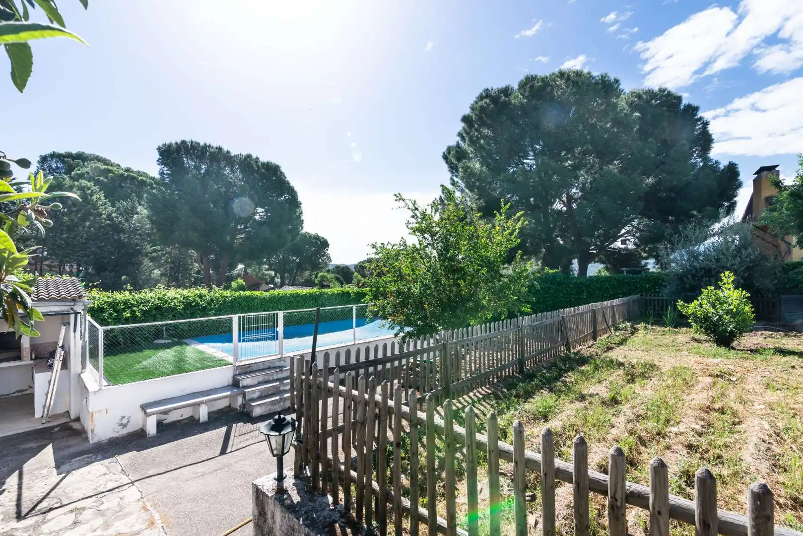 Swimming pool of Houses for sale in San Martín de Valdeiglesias  with Air Conditioner, Heating and Private garden