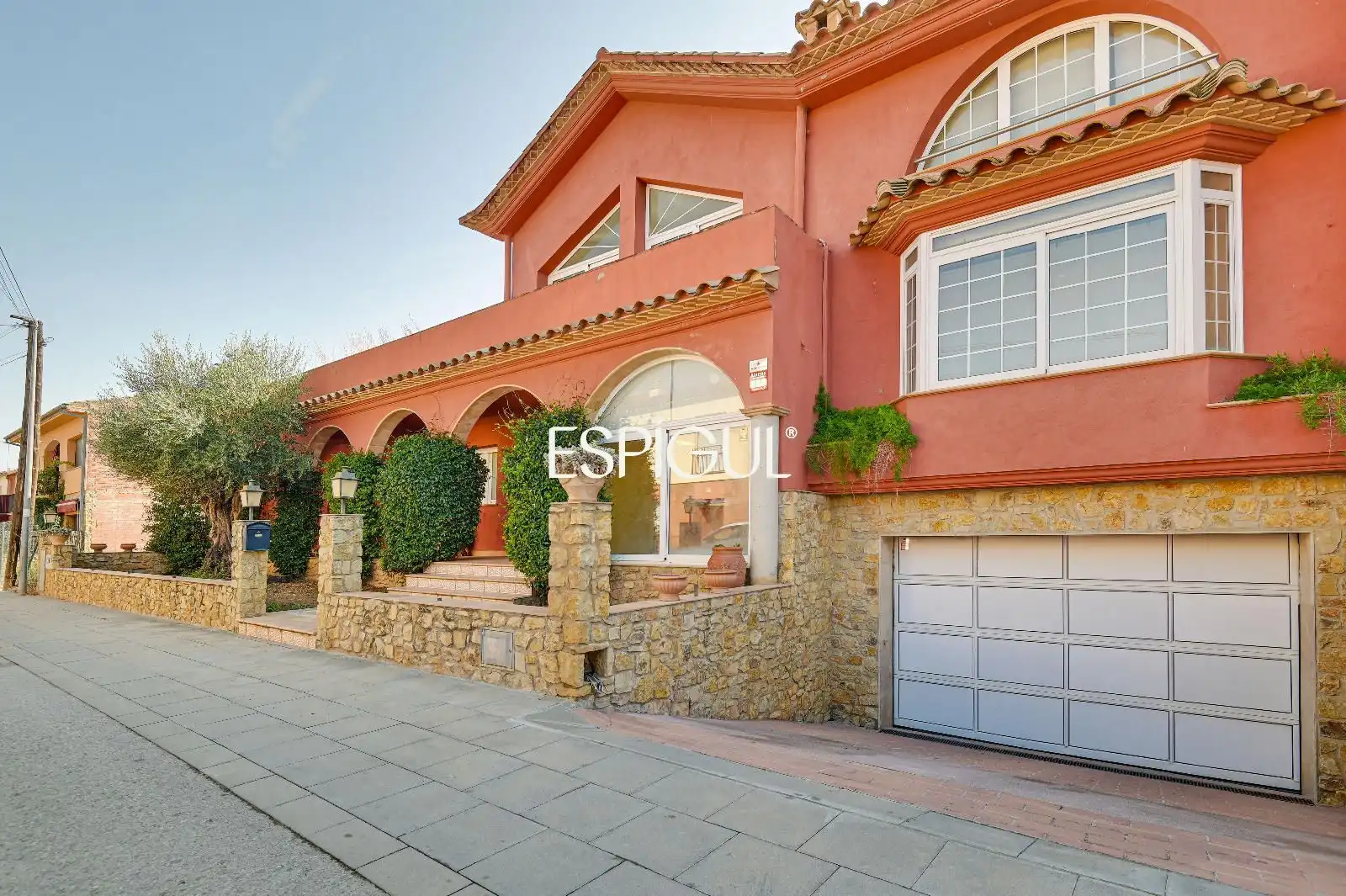 Casa con terraza en venta en Perdiu