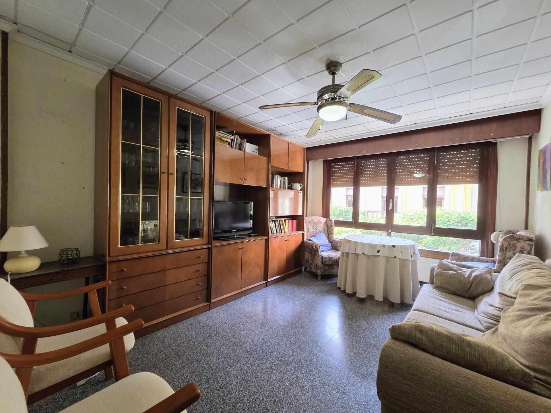 Sala de estar de Planta baja en venta en Villena